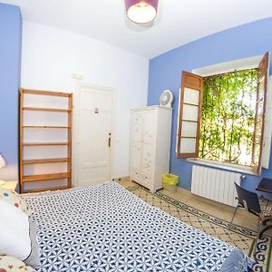 Kamer met een King Size Bed